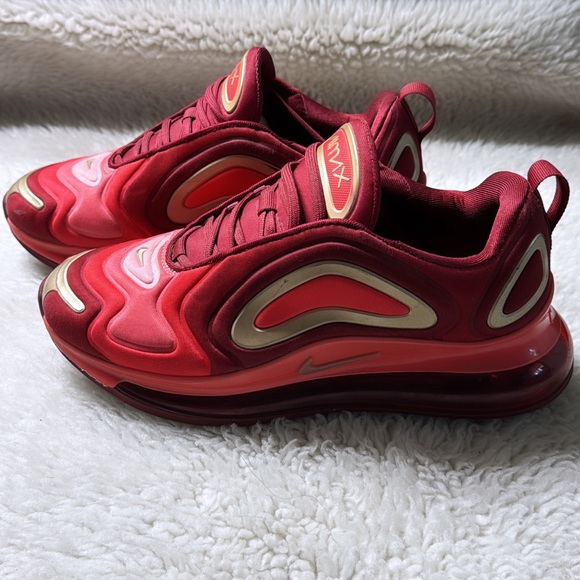 NIKE AIR MAX 720 GS IRON MAN CRIMSON RED BRONZE GOLD 270 7Y/8.5 Womens - Picture 2 of 6